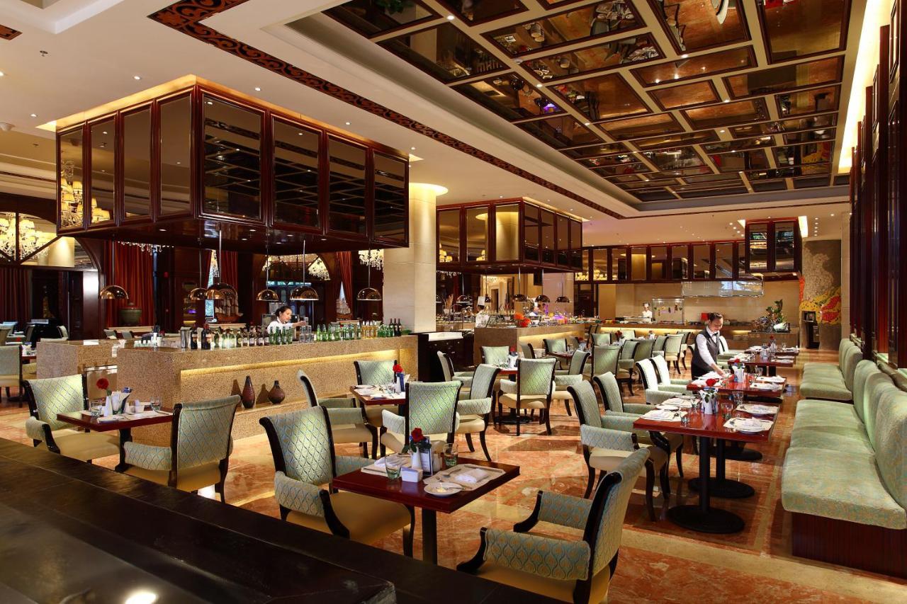 Wyndham Grand Plaza Royale Palace Chengdu Esterno foto