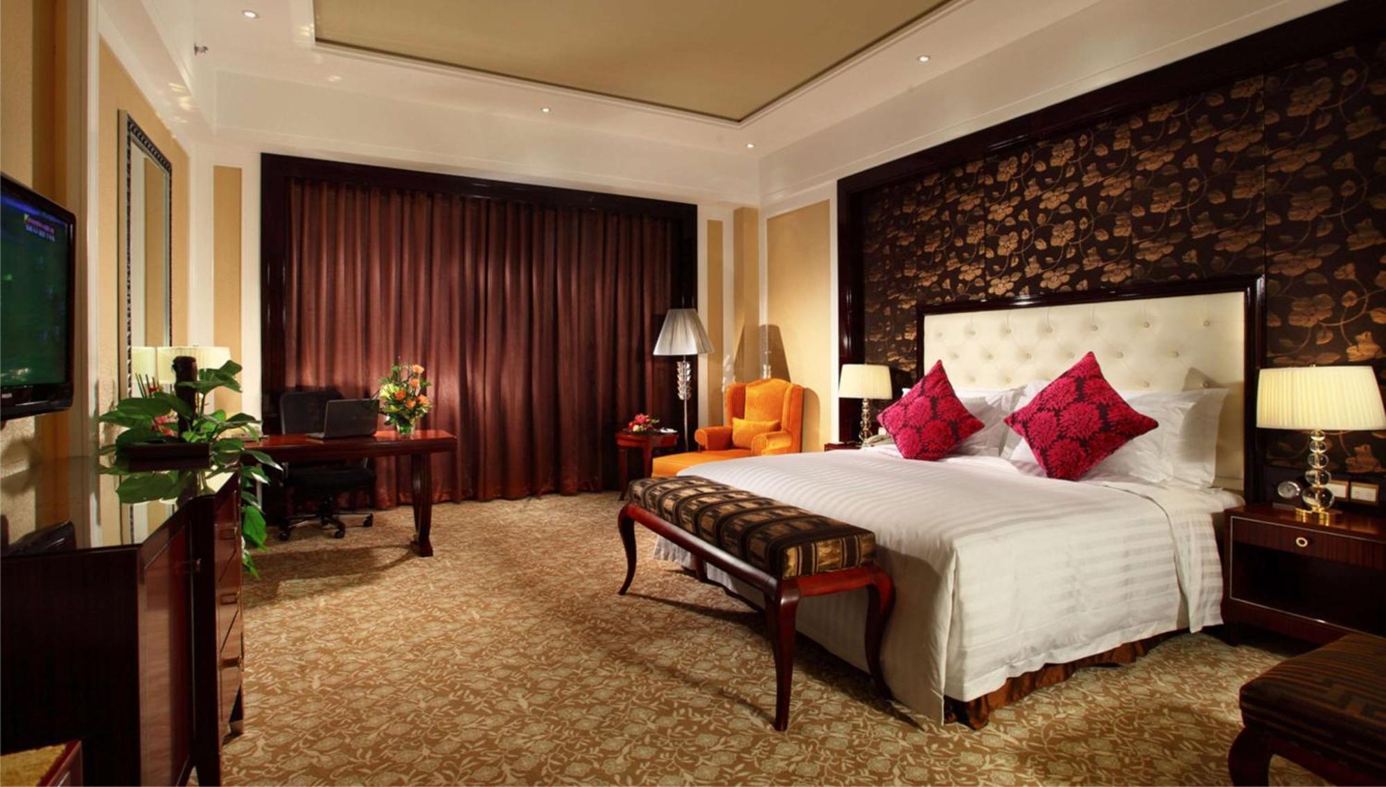 Wyndham Grand Plaza Royale Palace Chengdu Esterno foto