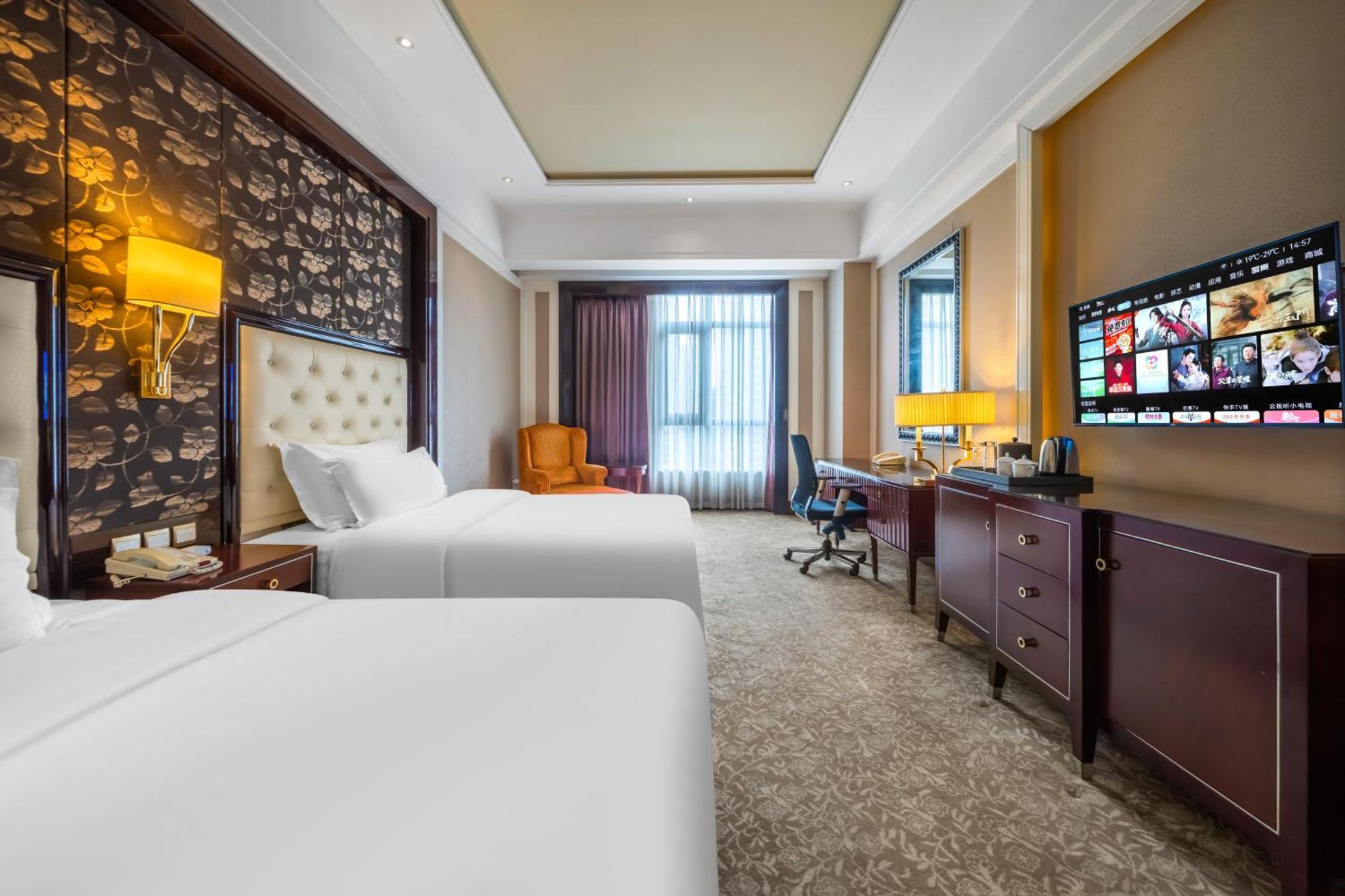 Wyndham Grand Plaza Royale Palace Chengdu Esterno foto