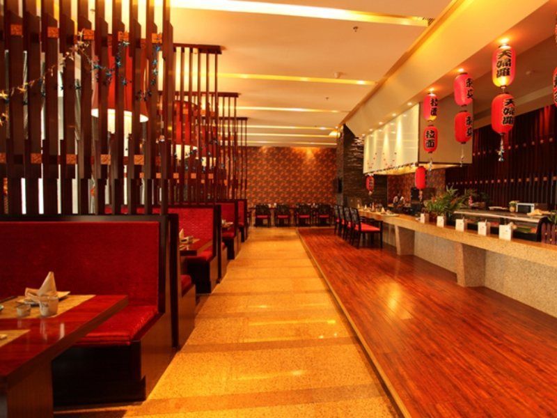 Wyndham Grand Plaza Royale Palace Chengdu Esterno foto
