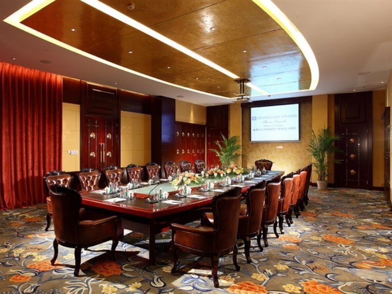 Wyndham Grand Plaza Royale Palace Chengdu Esterno foto