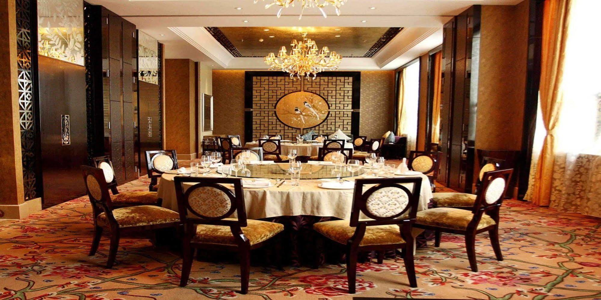 Wyndham Grand Plaza Royale Palace Chengdu Esterno foto