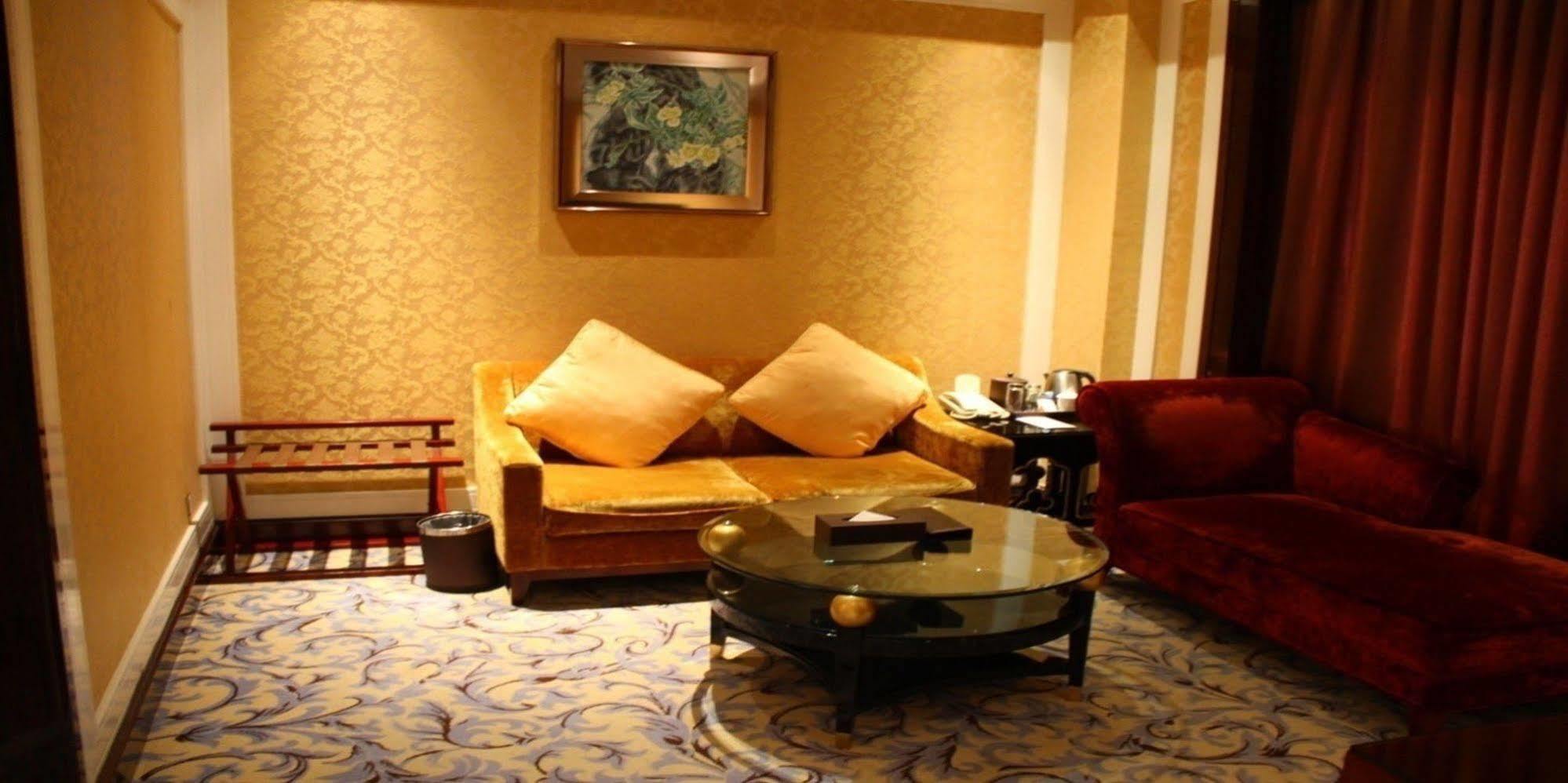 Wyndham Grand Plaza Royale Palace Chengdu Esterno foto