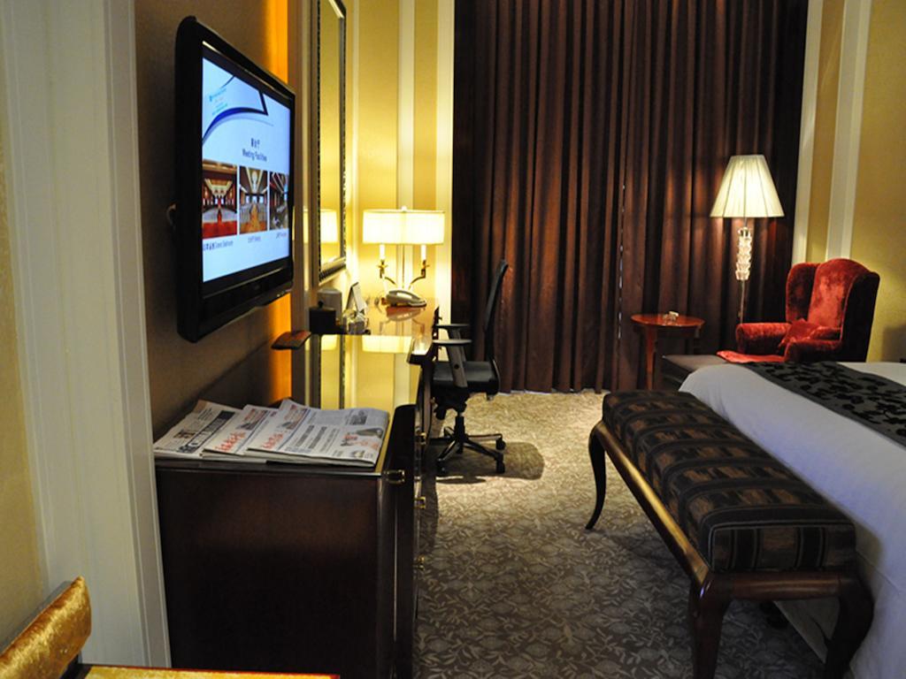 Wyndham Grand Plaza Royale Palace Chengdu Esterno foto